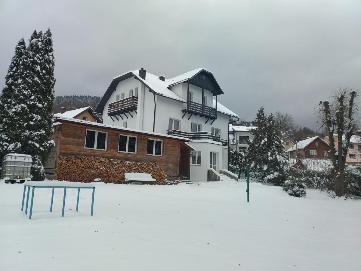 Hotel Milusia Muszyna Exterior foto
